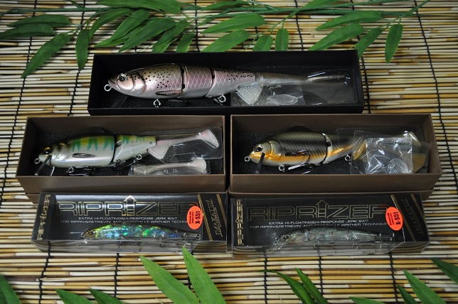 2012�N8��6�����׏��