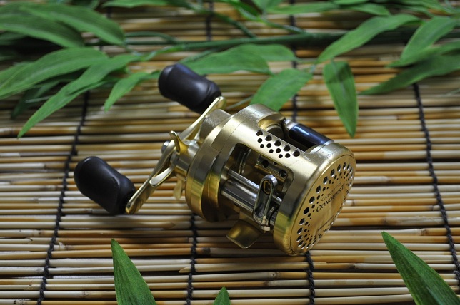 2012�N10��19�����׏��